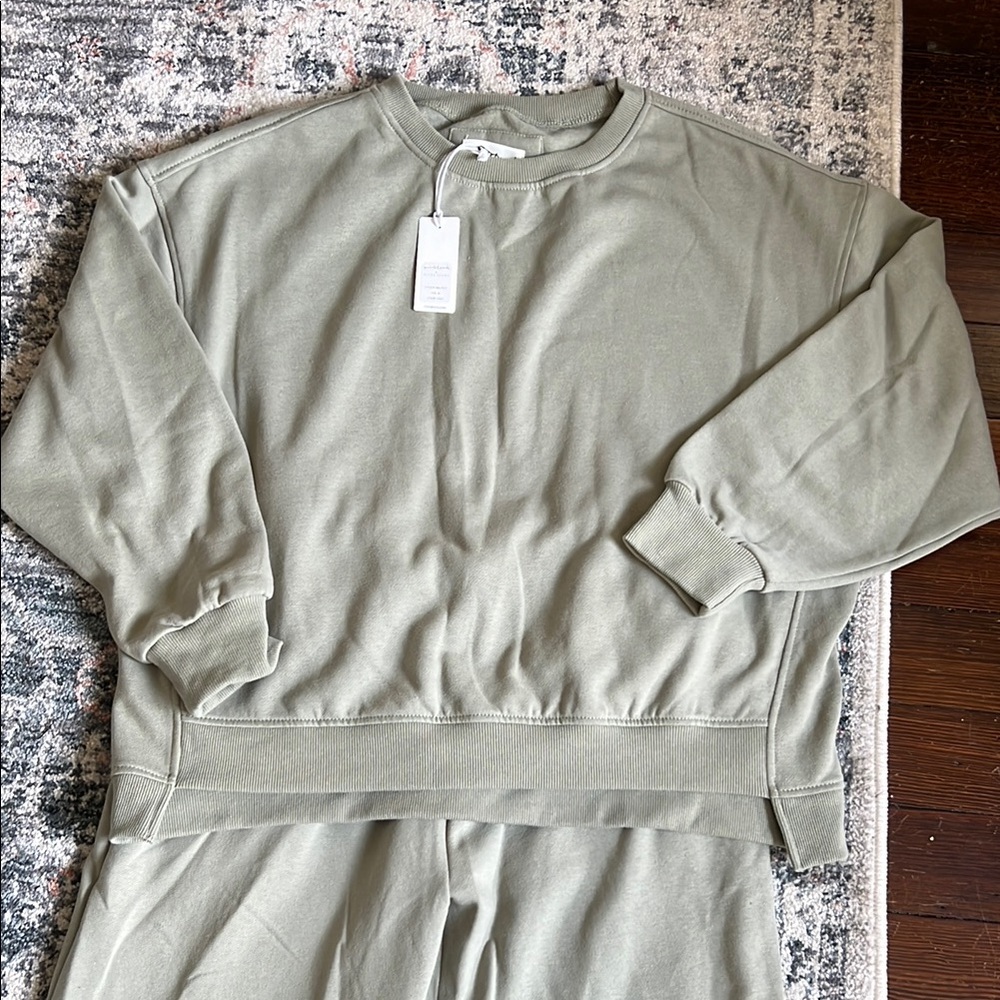 Risen Sage Sweatshirt